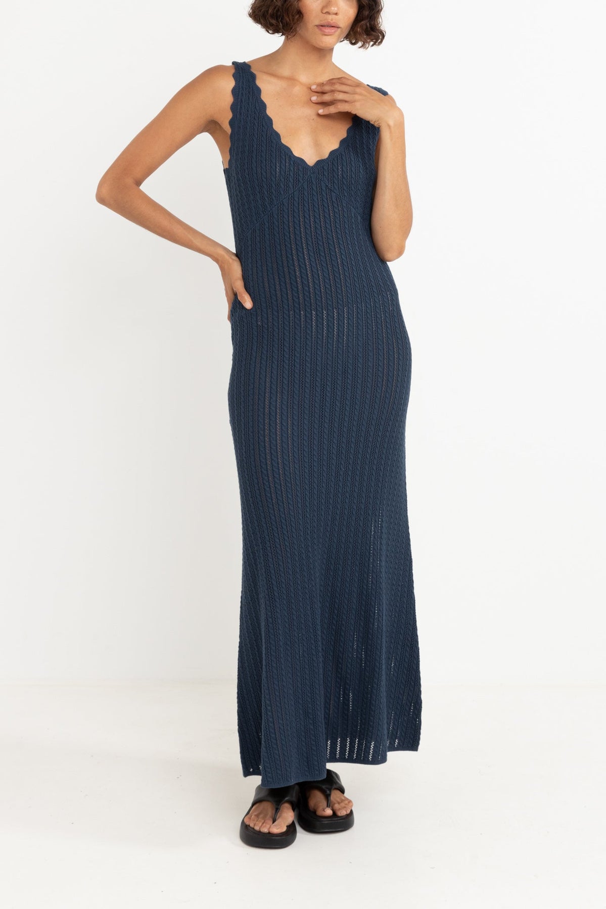 Scallop Knit Maxi Dress