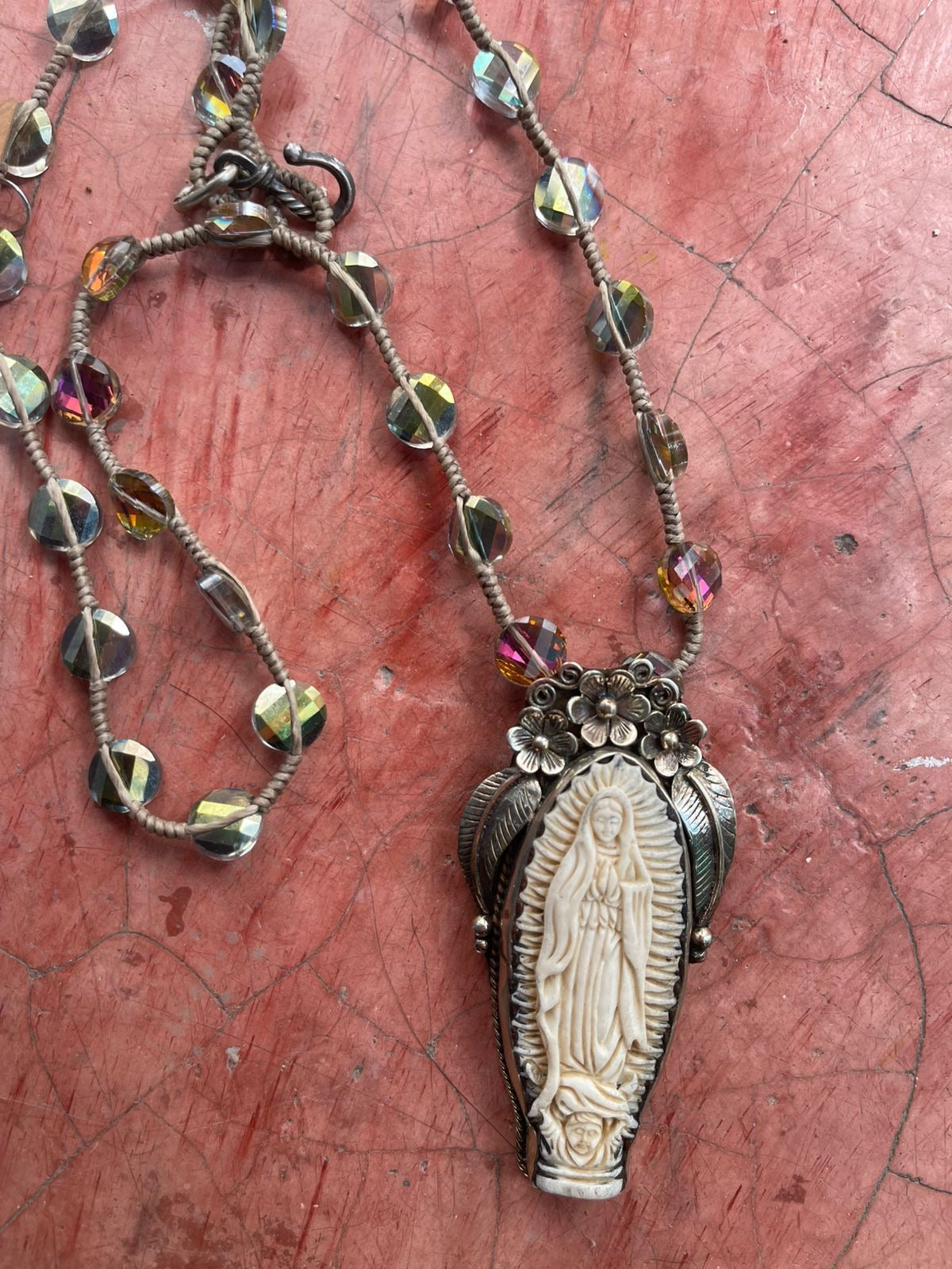 Virgen Floral Necklace