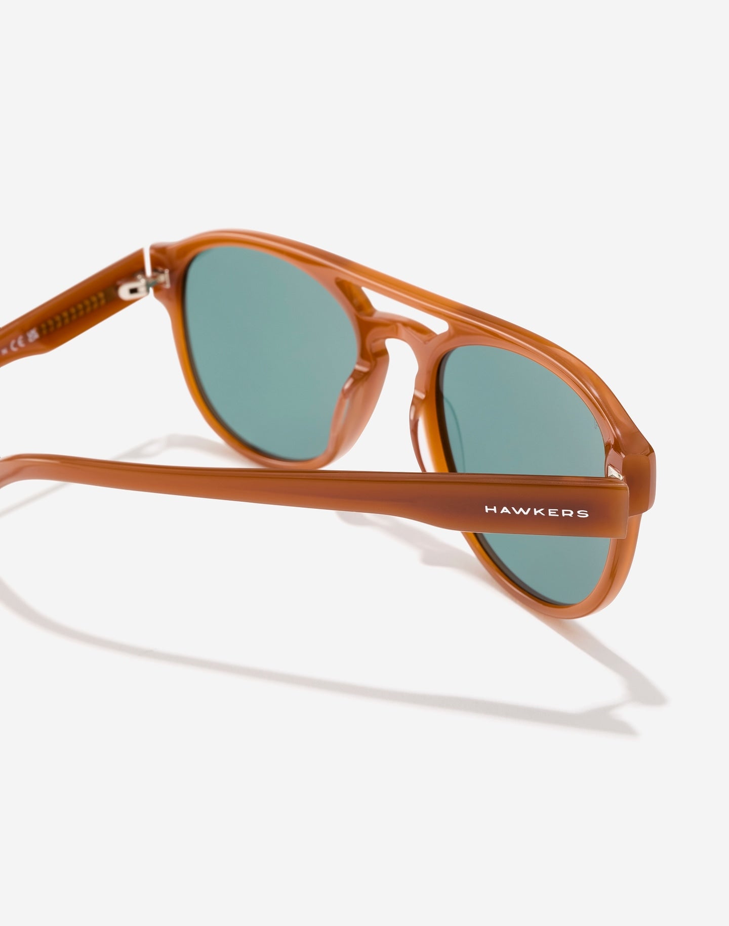 Diver - Hazelnut Turquoise