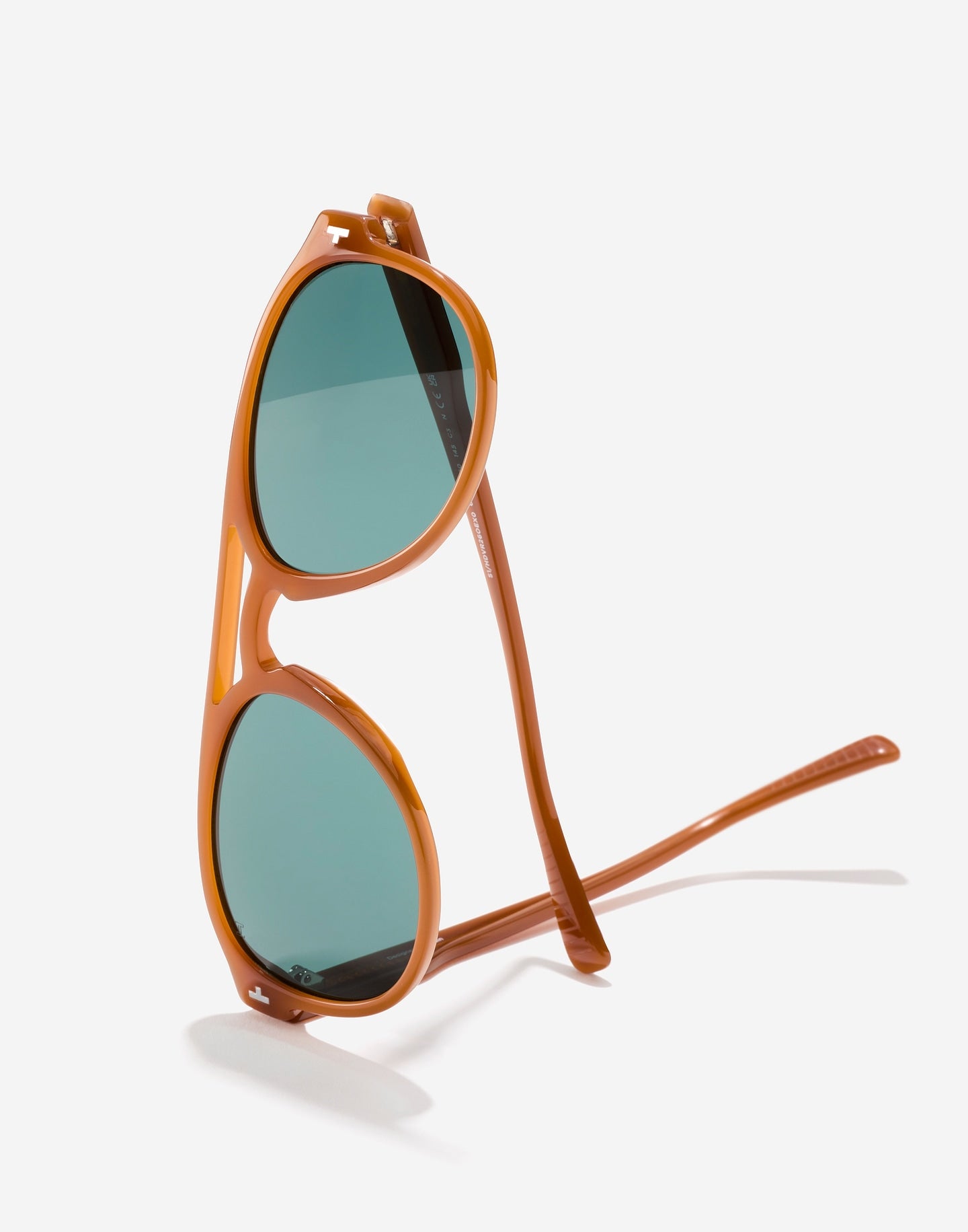 Diver - Hazelnut Turquoise