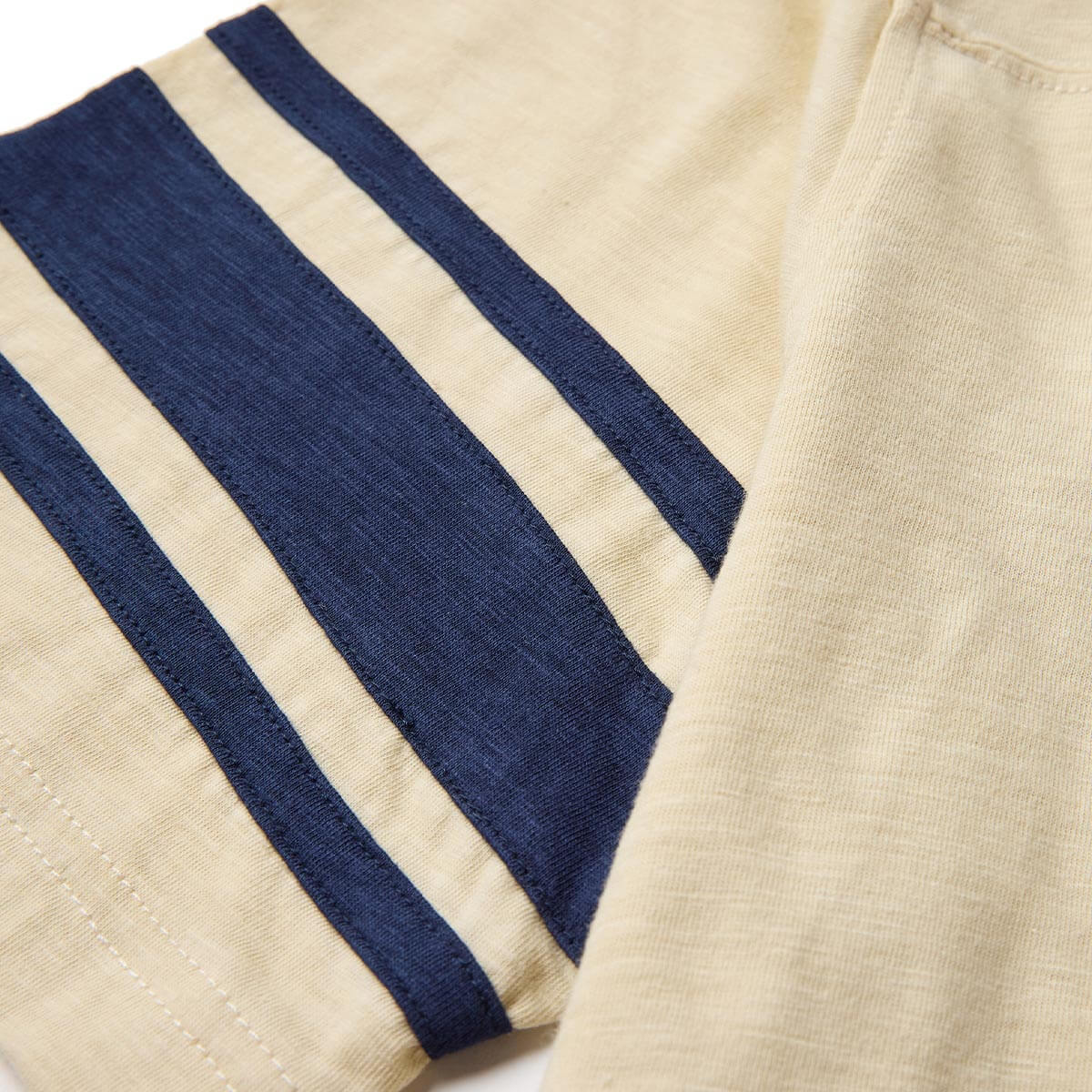 Riggins Crew Tee Cream - Seager