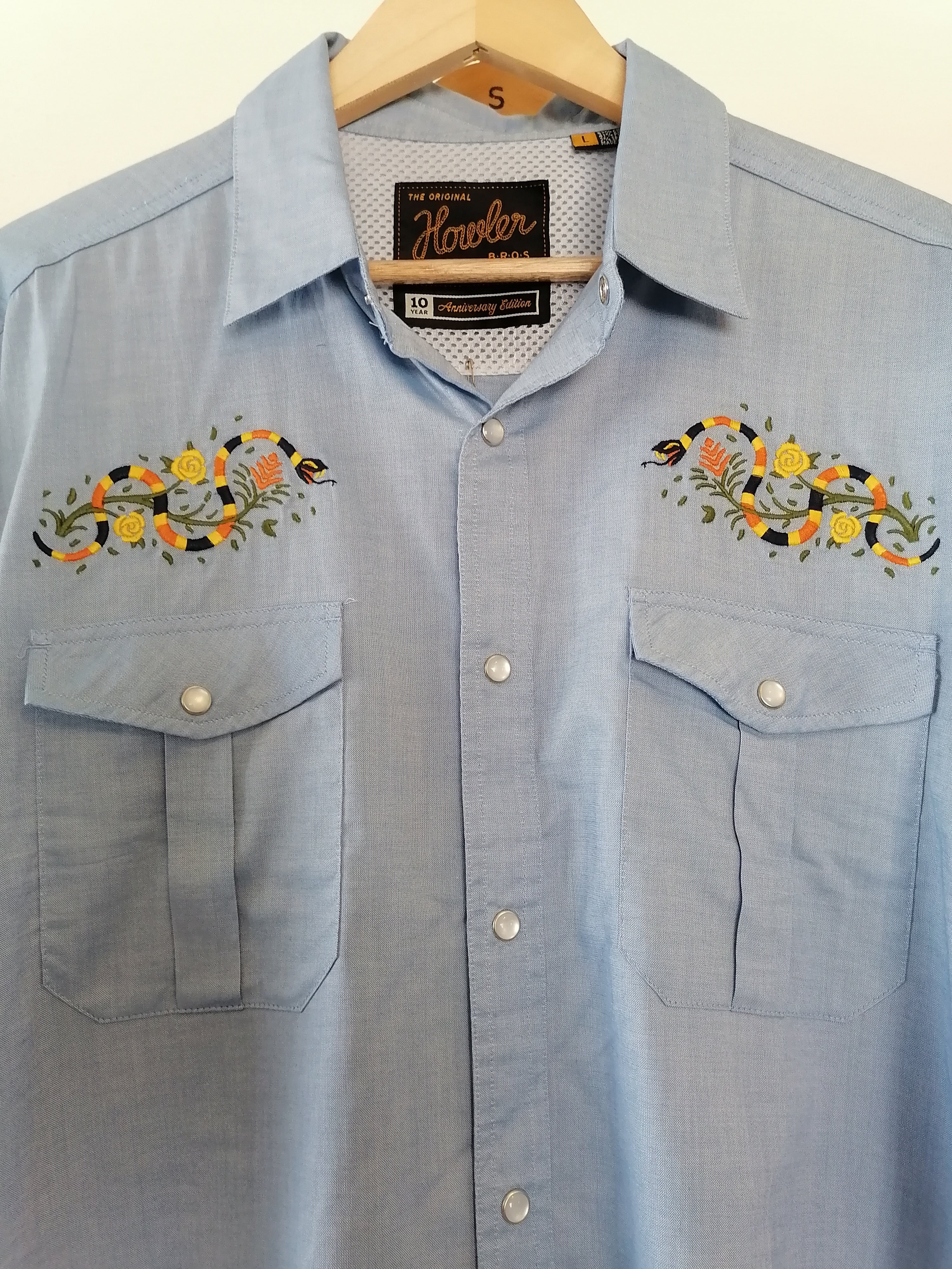 Gaucho Snapshirt