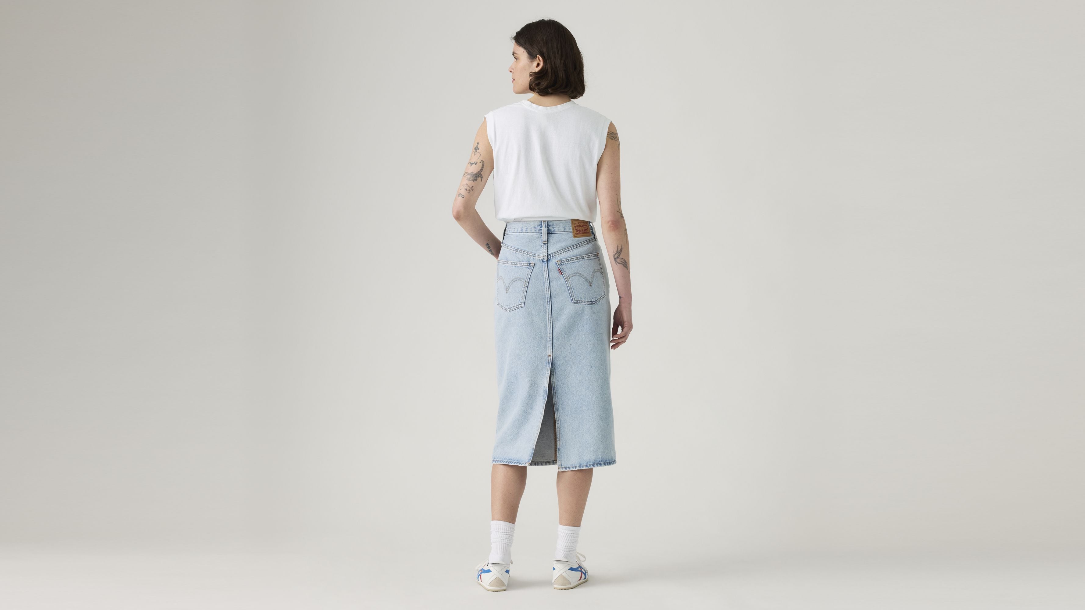 HR Back Slit Skirt