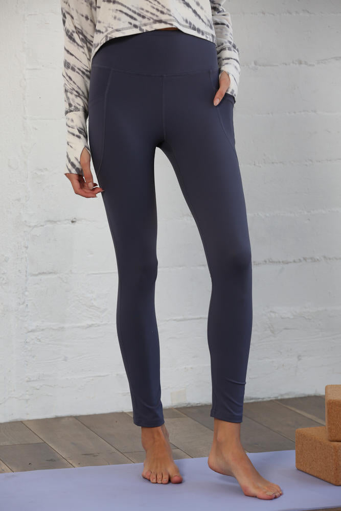 Finish Line Leggings