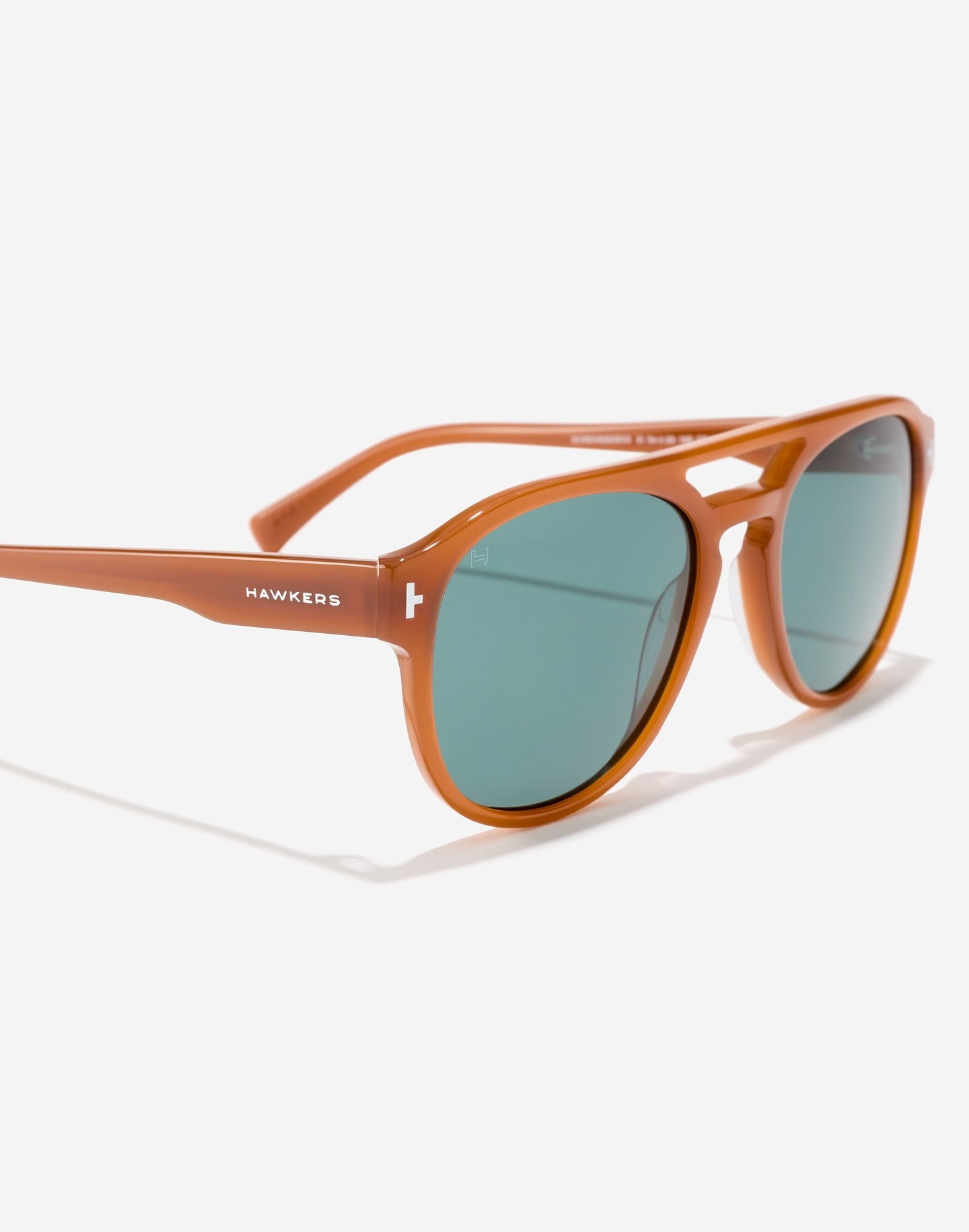 Diver - Hazelnut Turquoise