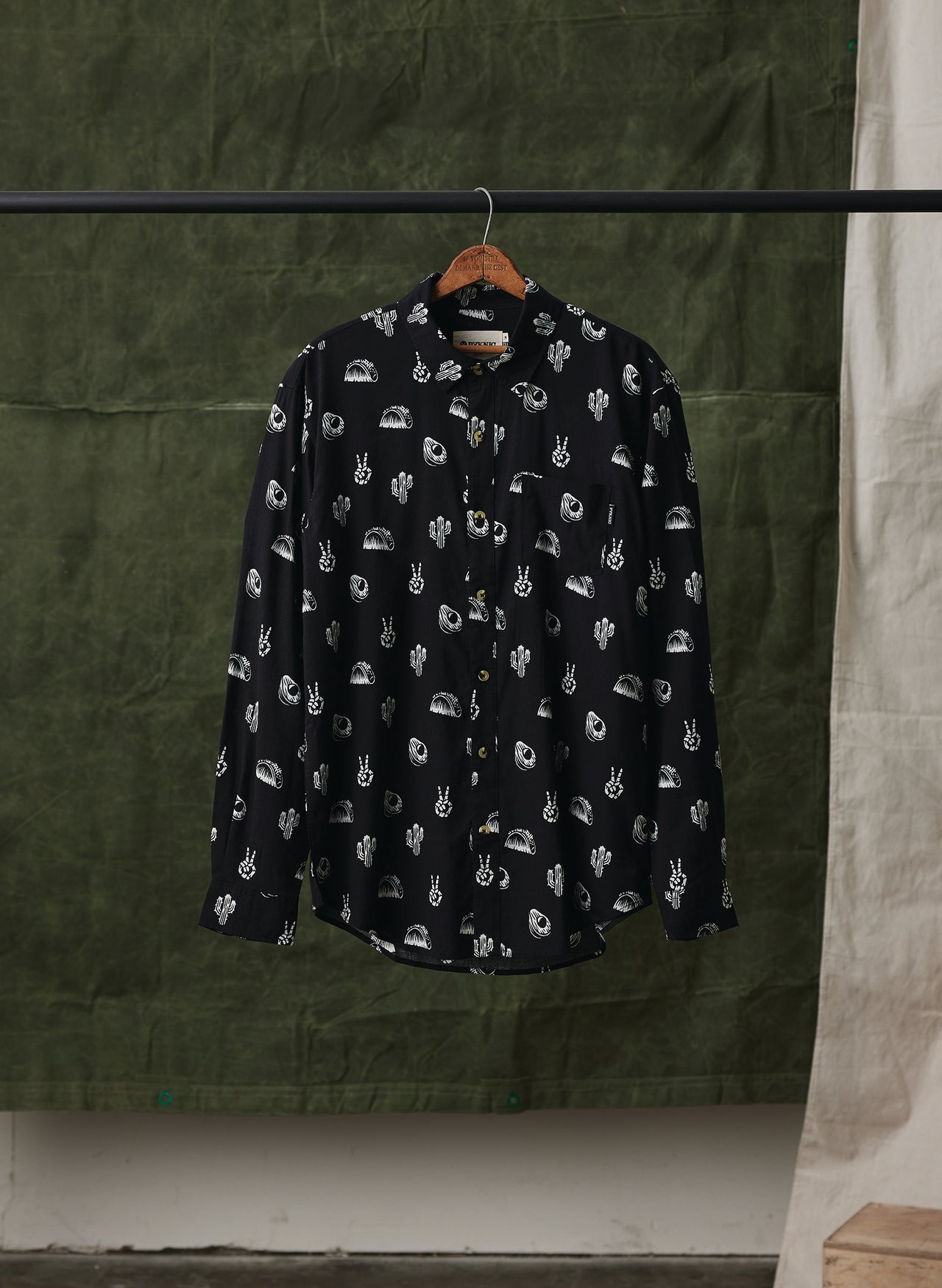 No Problemo LS Button Up